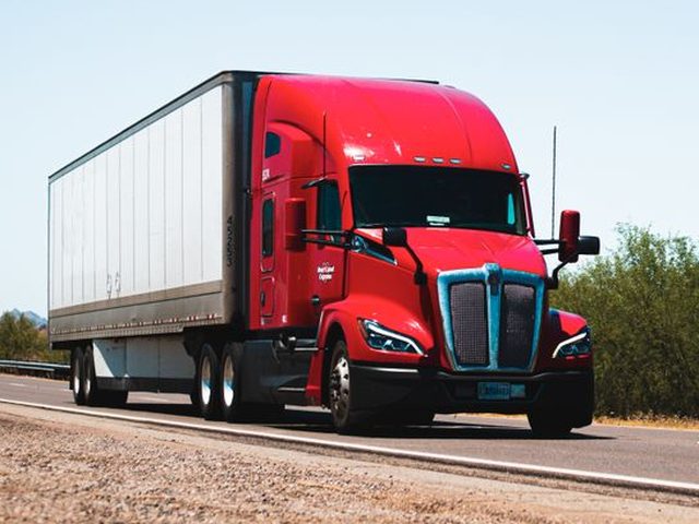 Long haul and local truck insurance